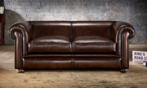 مبل چستر کلاسیک بدون لمسه کاری